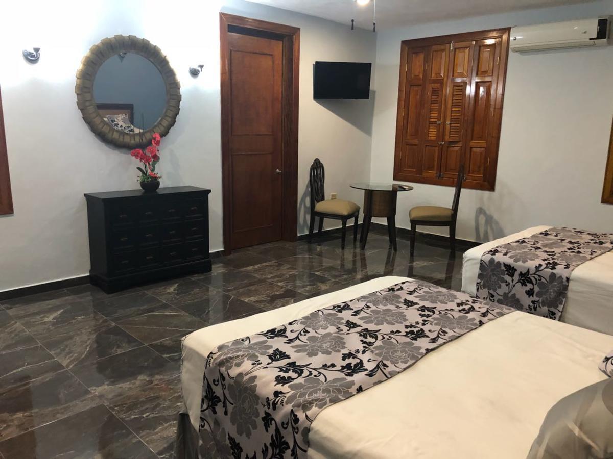 Izamal Plaza Hotel Buitenkant foto